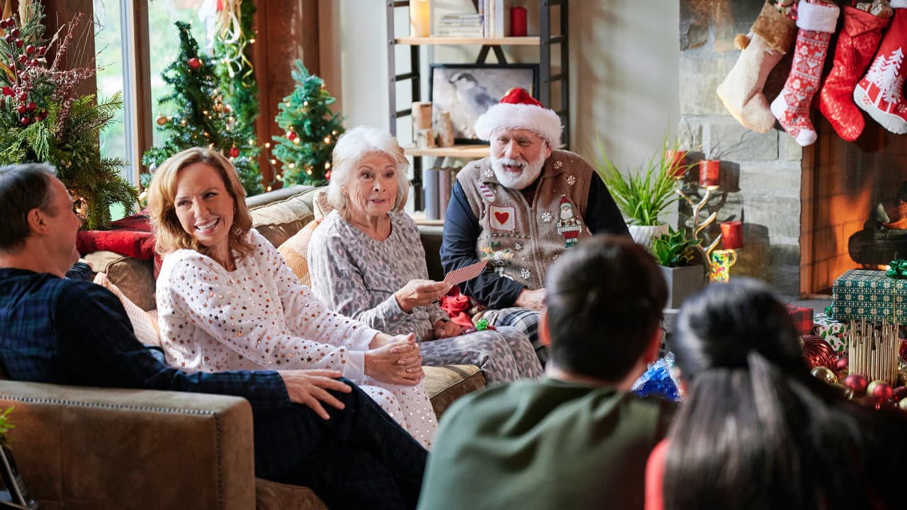 Five Star Christmas still 6