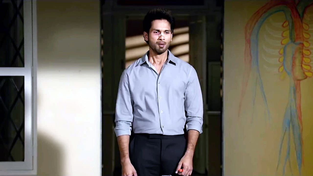 Kabir Singh still 4