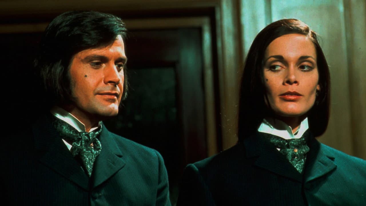 Dr. Jekyll & Sister Hyde still 8