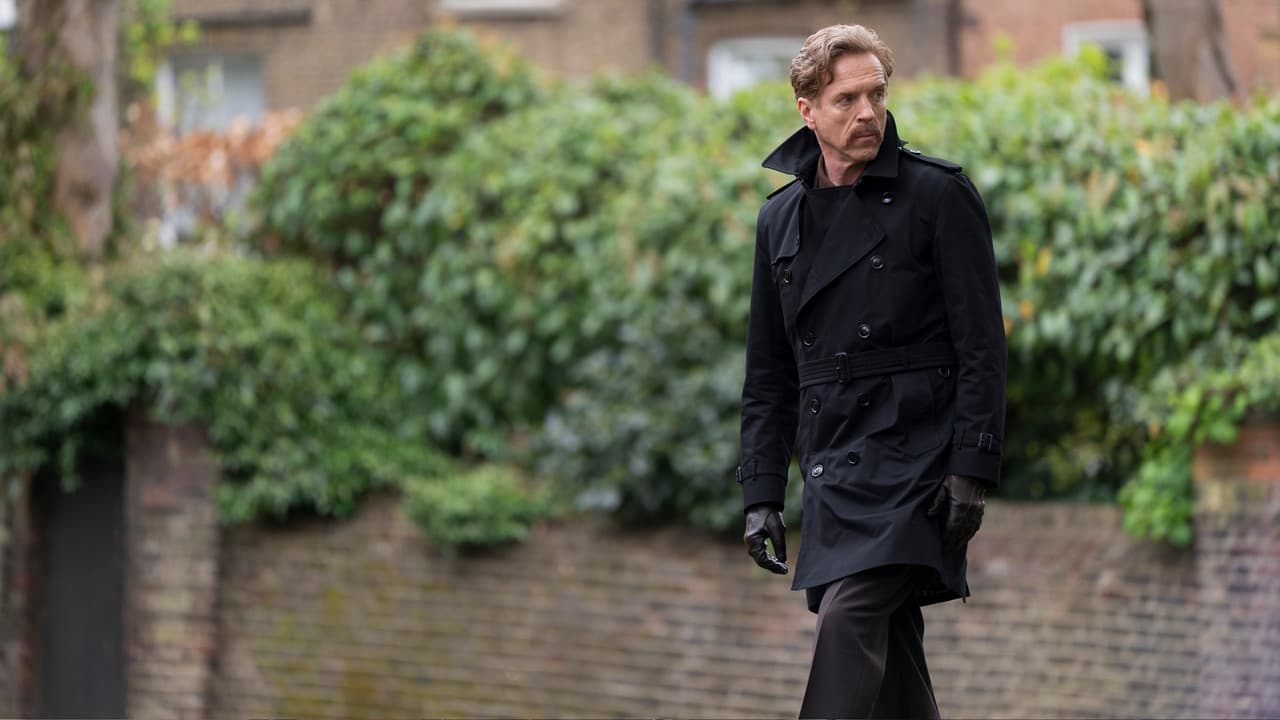 The Runner still 6