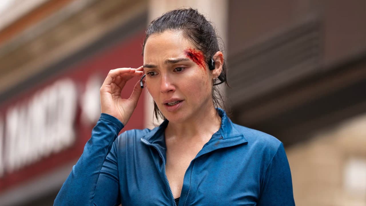 The Runner still 8