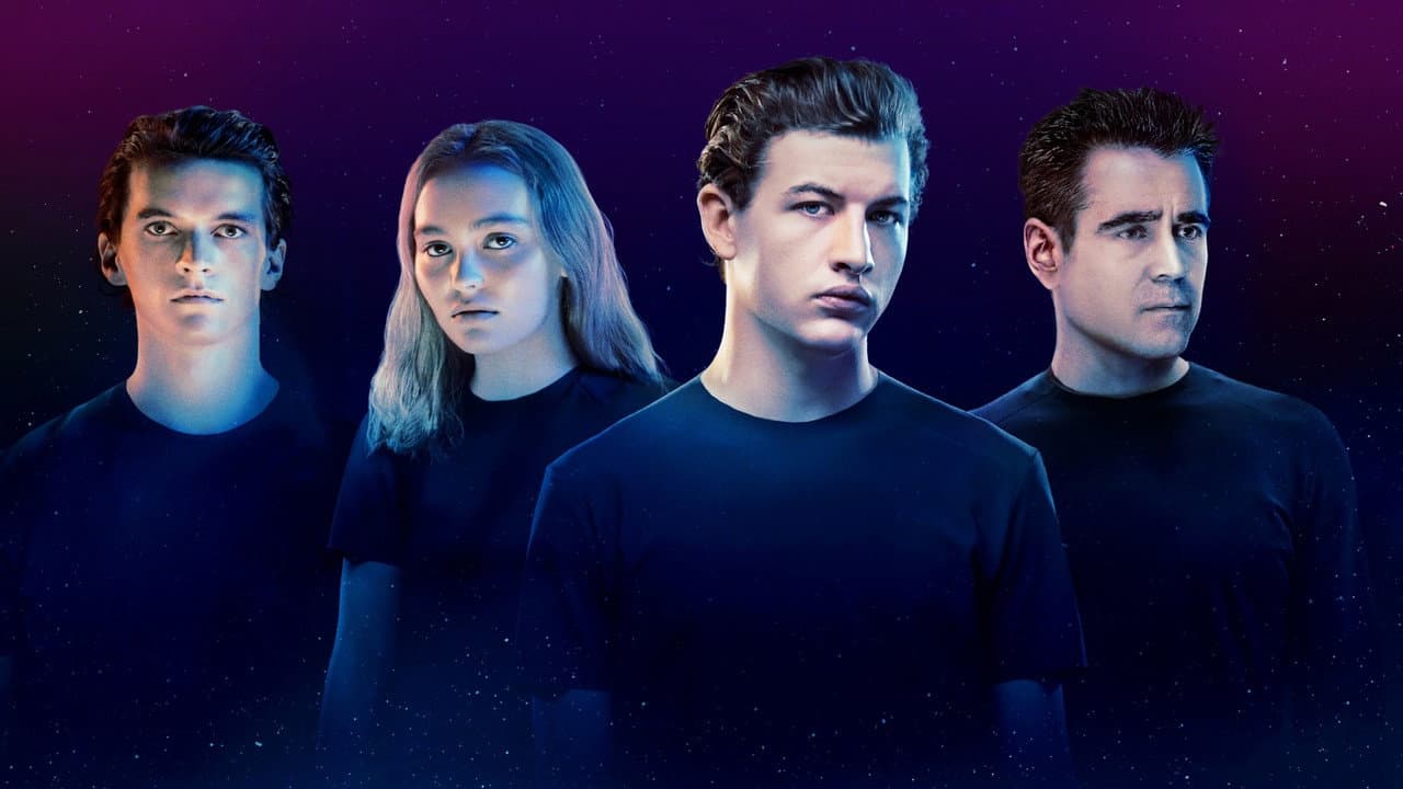Voyagers still 3