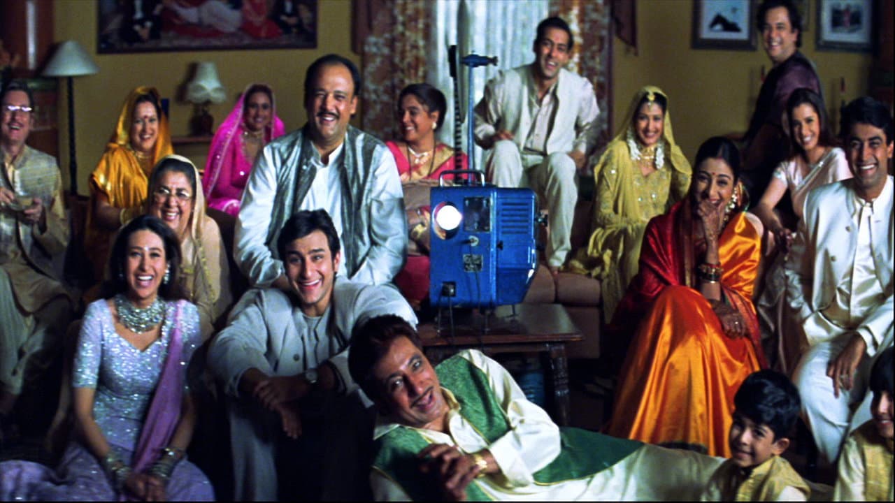 Hum Saath Saath Hain still 4