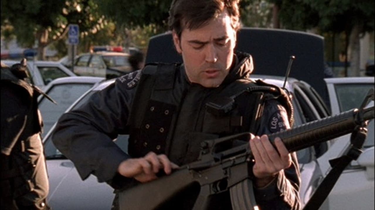 44 Minutes: The North Hollywood Shoot-Out still 6