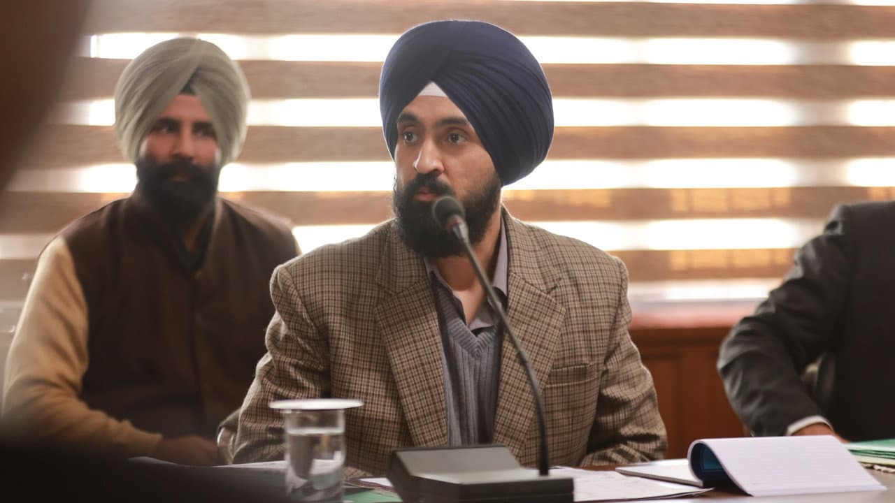 Satluj Movie Review: A Riveting Tale of Love and Conflict still 6