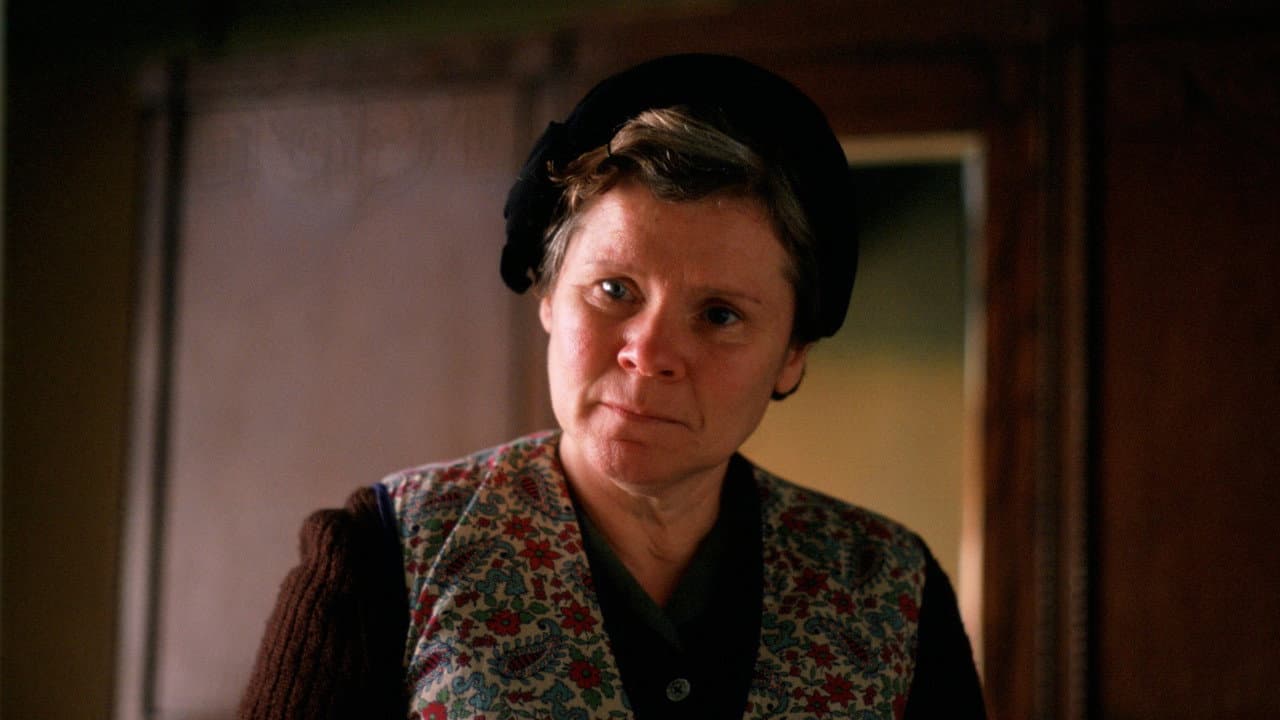 Vera Drake still 6