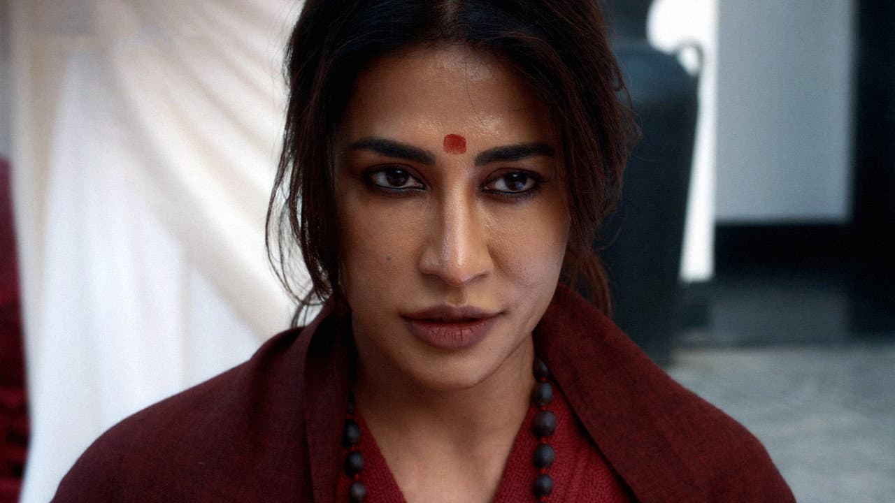 Raat Akeli Hai: The Bansal Murders Review (2025) still 8