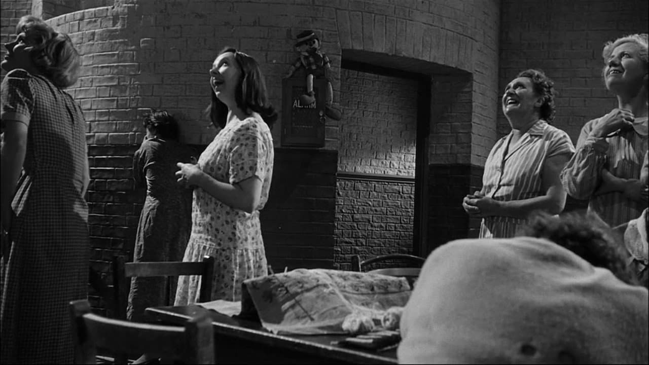 Suddenly, Last Summer still 7