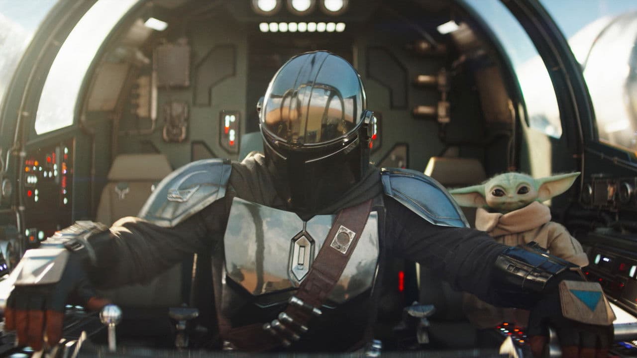 The Mandalorian and Grogu still 6