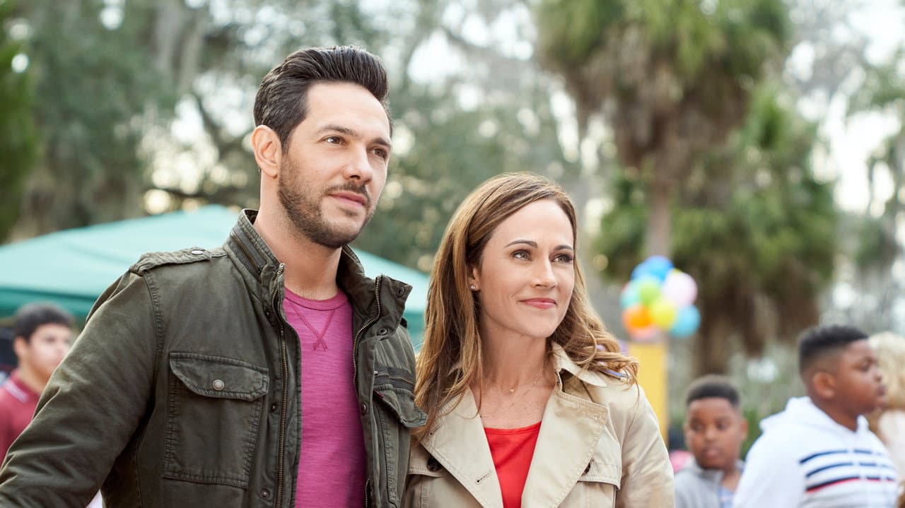 Love to the Rescue still 3