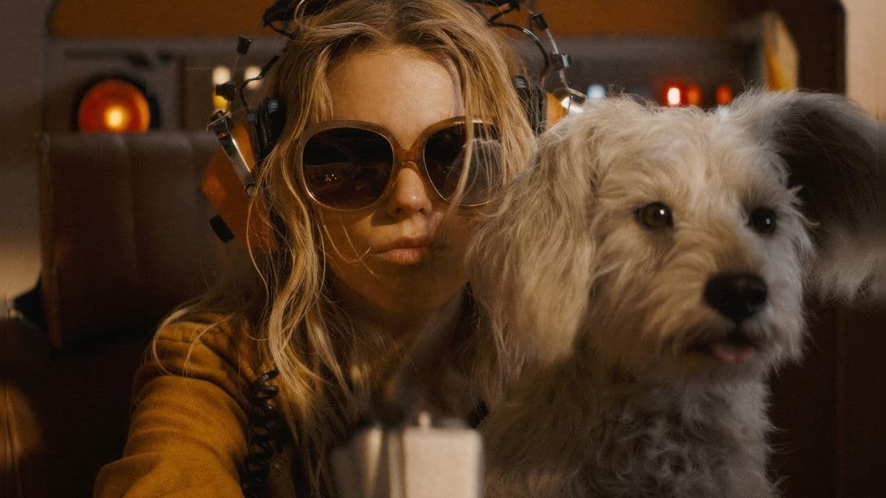 Supergirl still 4