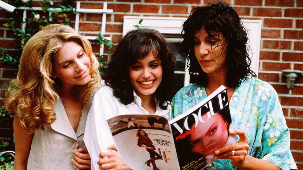 Gia still 3