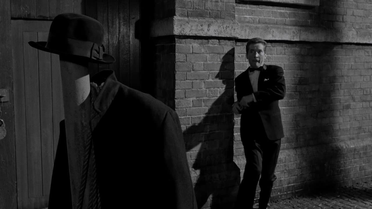 Carry On Spying still 5