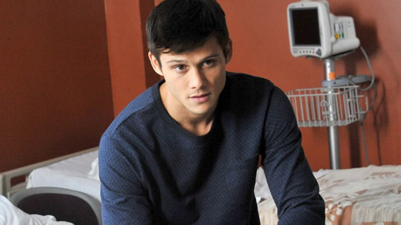 The Twin still 2