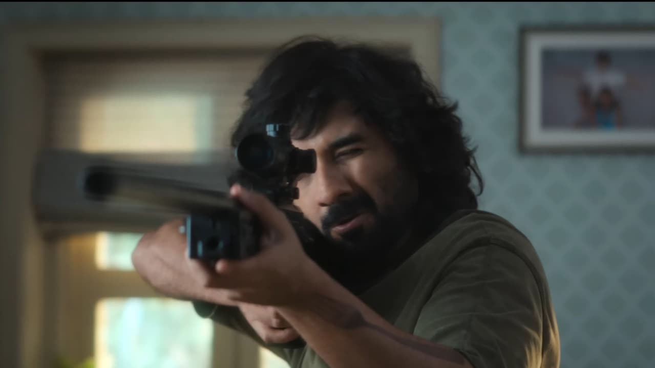 Happy Patel: Khatarnak Jasoos (2026) Review | Vir Das Film still 6