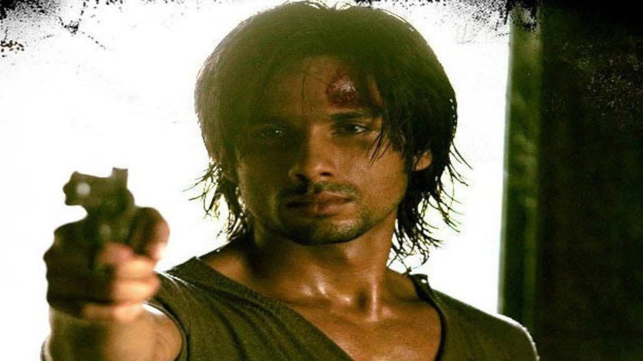 Kaminey still 5