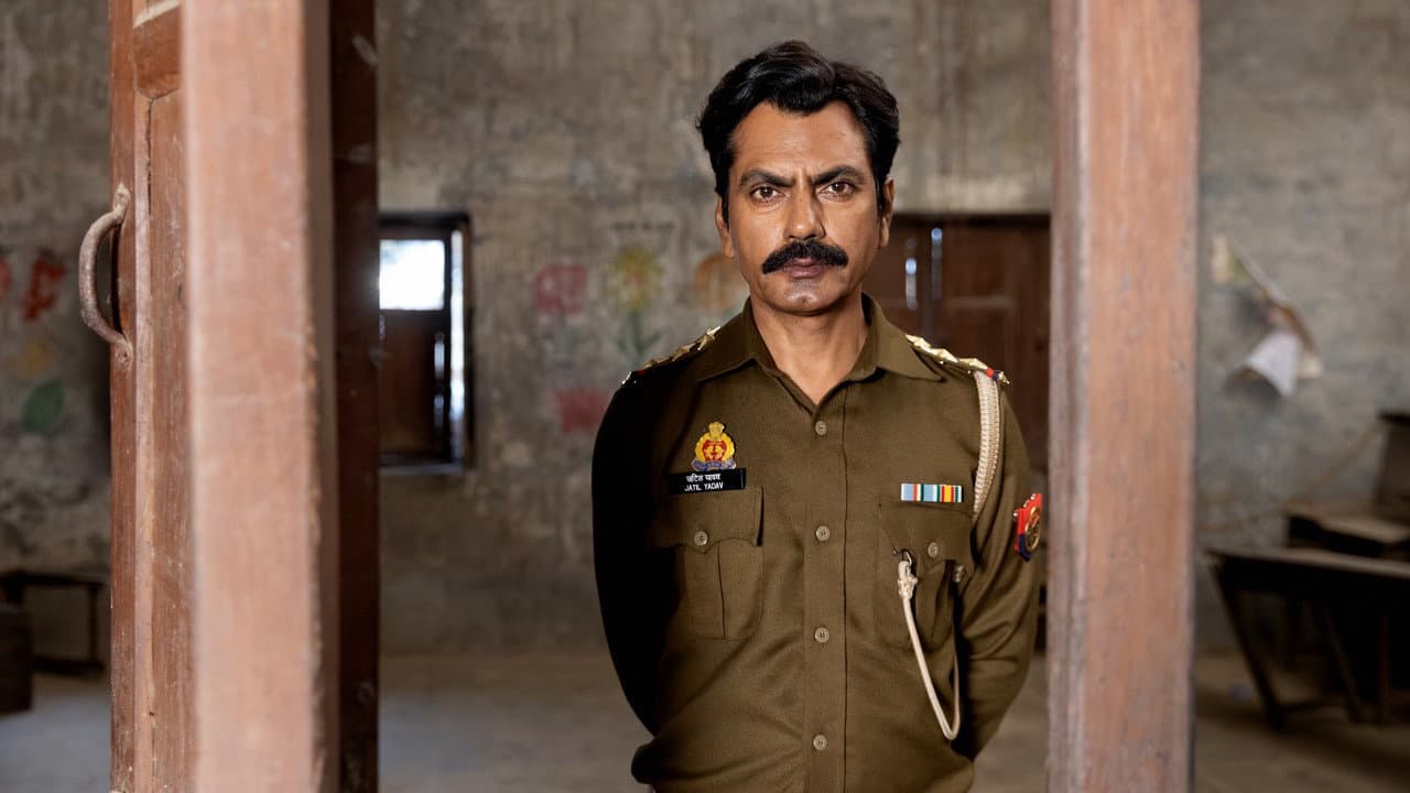 Raat Akeli Hai: The Bansal Murders Review (2025) still 5