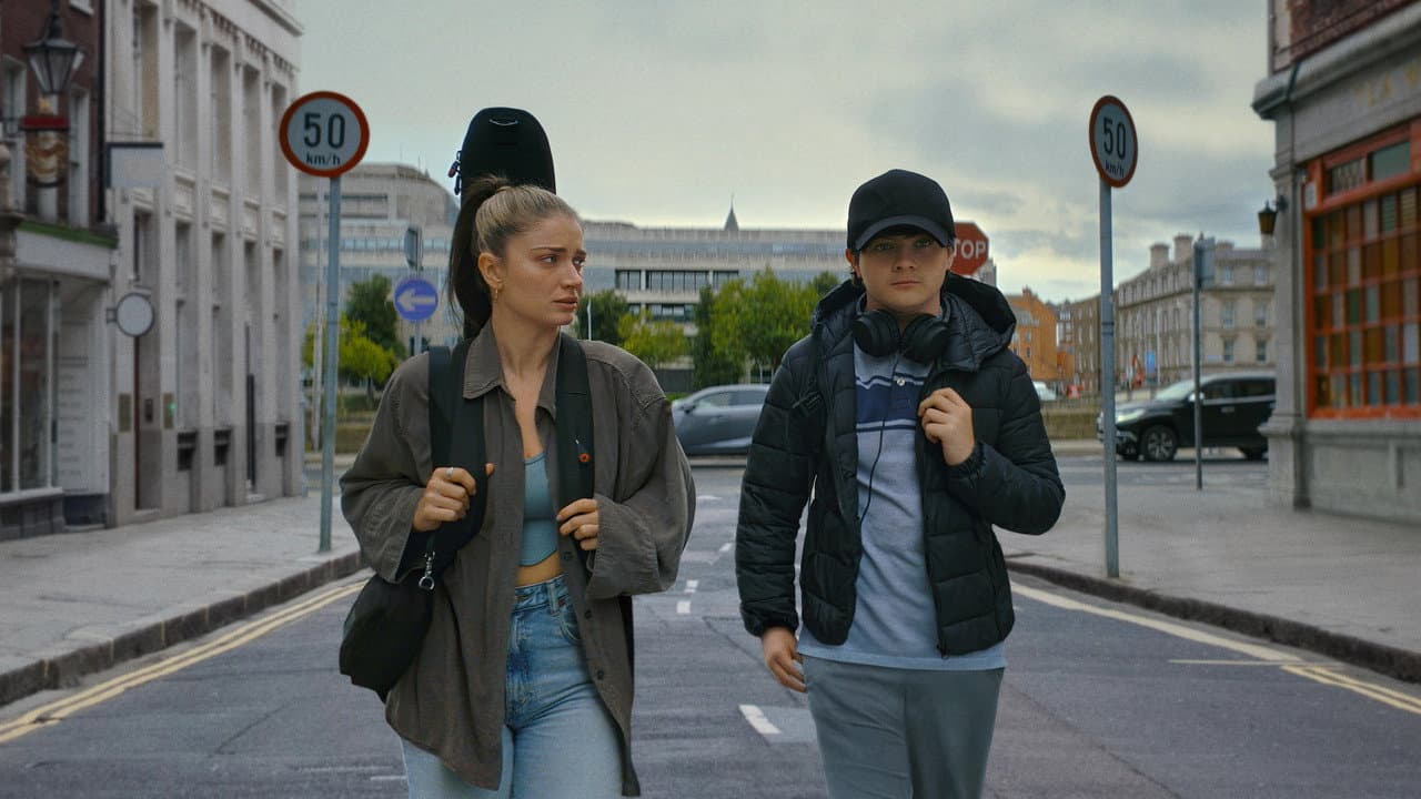 Flora and Son still 8
