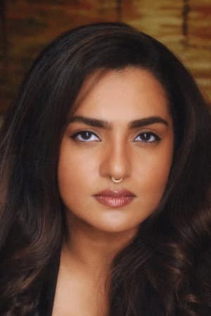 Parvathy on Transforming into Aleena in Pradhama Drishtya